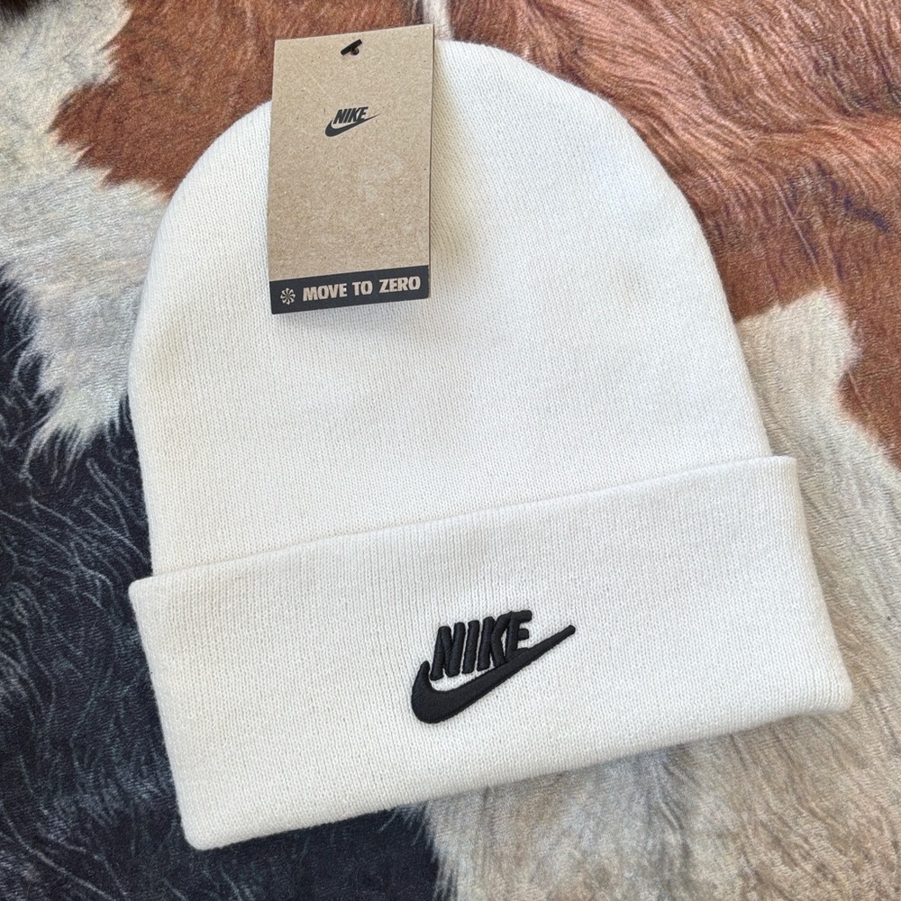 Brand New Nike Peak Futura Beanie Tall Cuff Stretch Knit Hat Unisex Fitted Cap - Picture 3 of 14